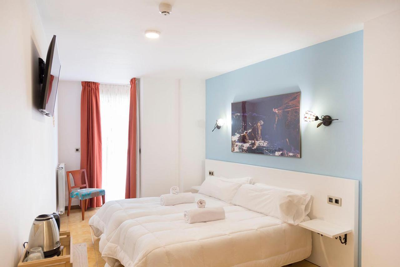 Stellae Luscofusco Hotel Santiago de Compostela Exterior photo
